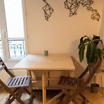 Hostnfly Apartments - Superb Apartment Next To The Canal St-Martin