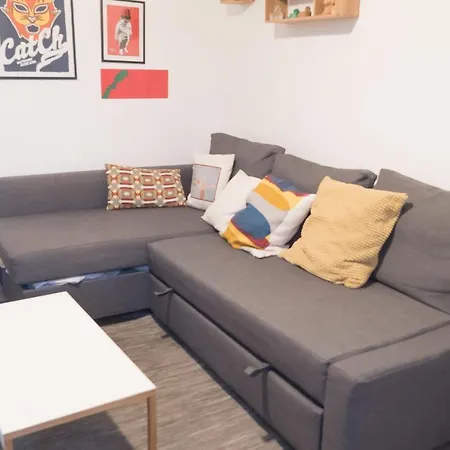 Hostnfly - Superb Next To The Canal St-martin Apartment *