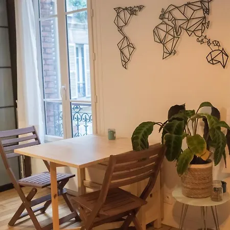 Apartment Hostnfly - Superb Next To The Canal St-martin *