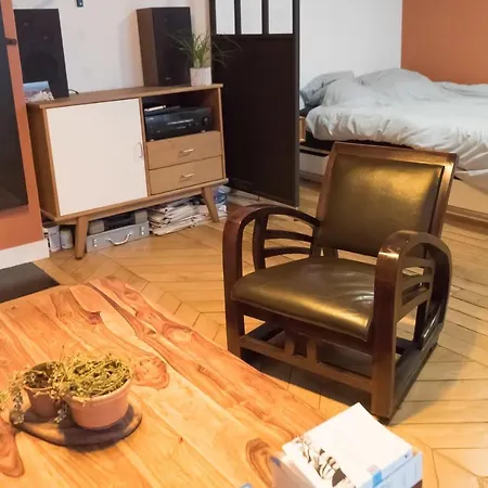 Apartment Hostnfly - Superb Next To The Canal St-martin *