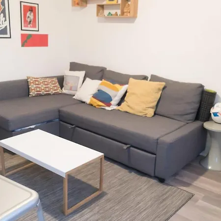 Apartment Hostnfly - Superb Next To The Canal St-martin